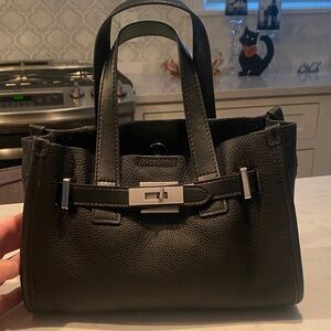 Elegant Black Leather Handbag